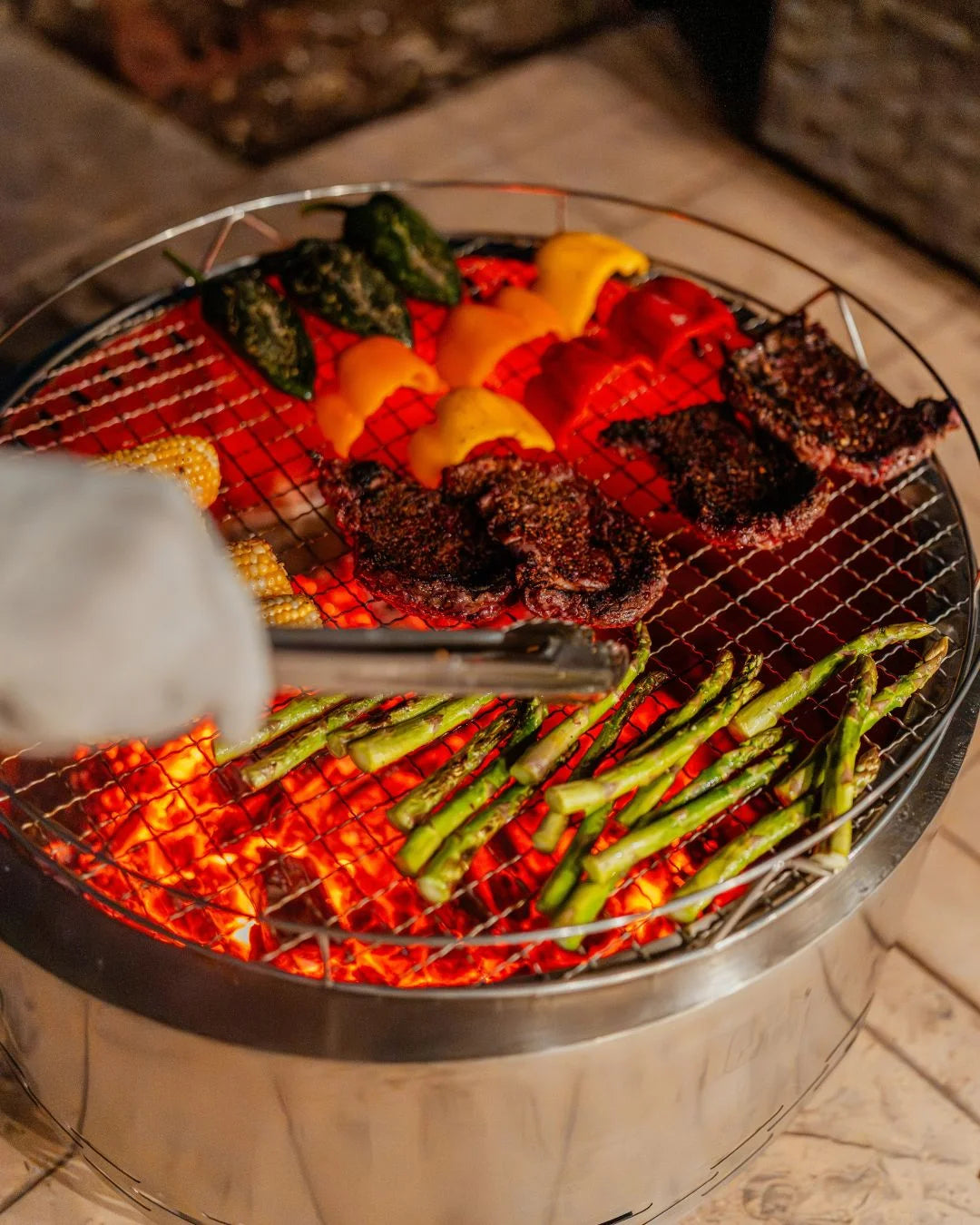 HOMEFIRE-PRO™ 27" Backyard Fire Pit, Adjustable Cooking Grate & Lid